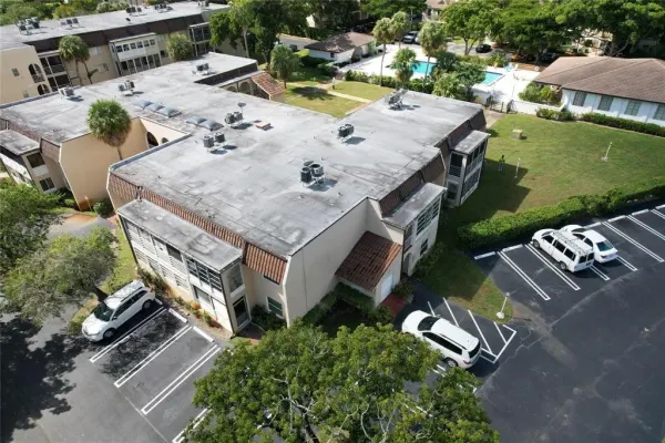 2820 Riverside Drive 201-2, Coral Springs, FL 33065