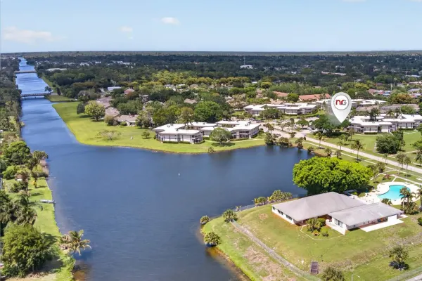 3 Greenway Vlg N 210, Royal Palm Beach, FL 33411