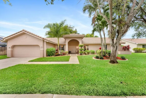 20301 NW 7th Street, Pembroke Pines, FL 33029
