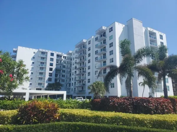 3450 S Ocean Boulevard 324, Palm Beach, FL 33480