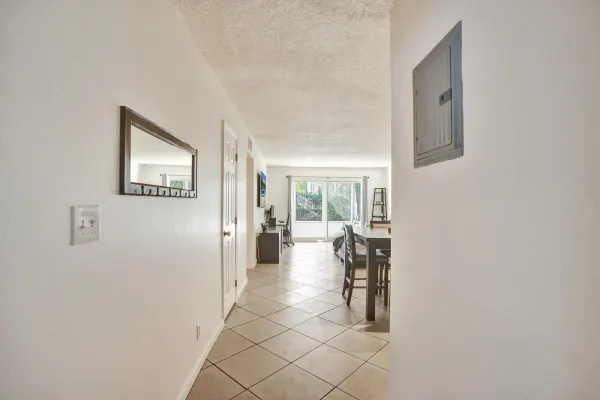 1400 Tallwood Avenue 107, Hollywood, FL 33021