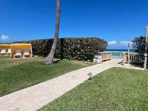 500 Ocean Drive E-1a, Juno Beach, FL 33408