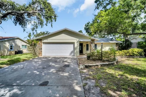 10436 Silhavy Drive, Largo, FL, 33774