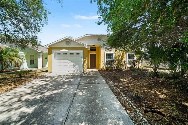 2424 Camden Oaks Place, Valrico, FL, 33594