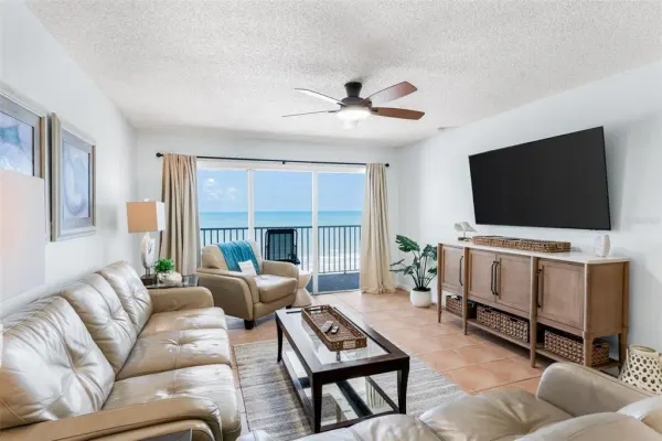 17500 Gulf Boulevard, Unit 407, Redington Shores, FL, 33708