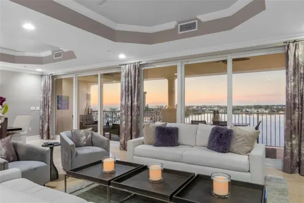 17717 Gulf Boulevard, Unit 702, Redington Shores, FL, 33708