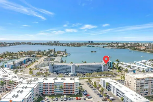 1868 Shore Drive S, Unit 514, South Pasadena, FL, 33707