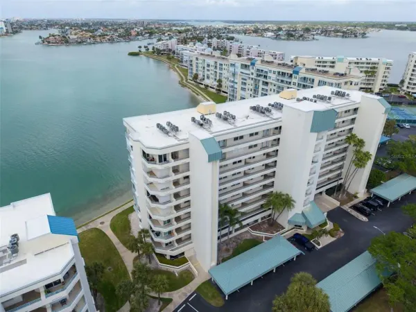 7932 Sailboat Key Boulevard S, Unit 402, South Pasadena, FL, 33707