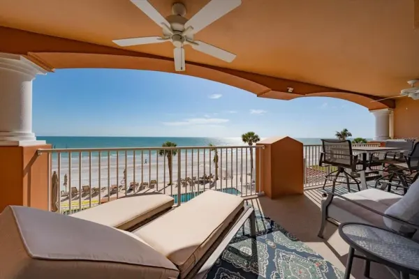 16326 Gulf Boulevard, Unit 206, Redington Beach, FL, 33708