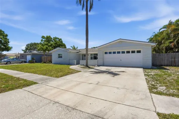 9276 79th Avenue, Seminole, FL, 33777