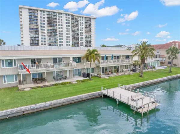 400 Larboard Way, Unit 106, Clearwater Beach, FL, 33767