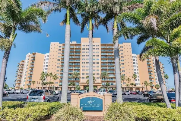 880 Mandalay Avenue, Unit S205, Clearwater Beach, FL, 33767