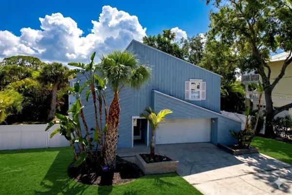 105 Peterson Lane, Palm Harbor, FL, 34683