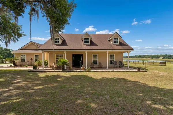 35400 Lake Ray Drive, Dade City, FL, 33525