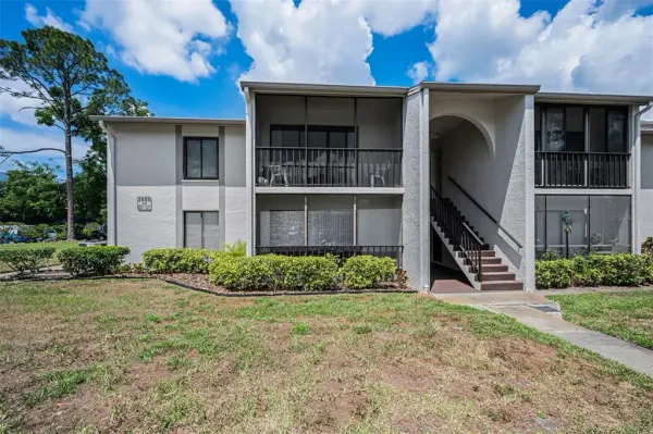 2600 Pine Ridge Way S, Unit A2, Palm Harbor, FL, 34684