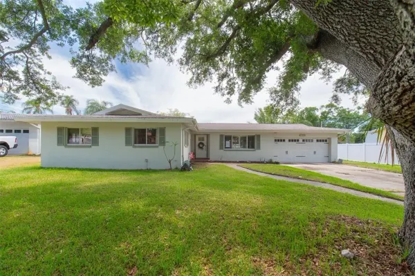 1380 Kennywood Drive, Largo, FL, 33770
