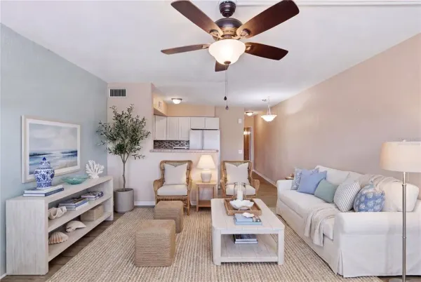 4325 58th Way N, Unit 1525, Kenneth City, FL, 33709