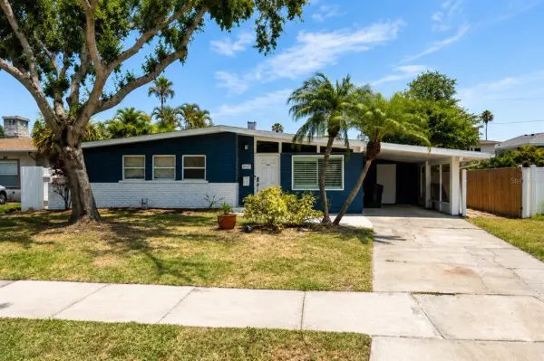 3727 Alabama Avenue NE, St Petersburg, FL, 33703