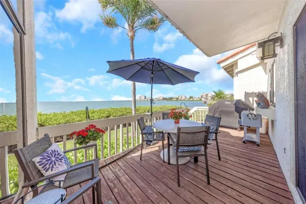 5650 Escondida Boulevard S, St Petersburg, FL, 33715