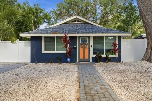 2111 42nd Street S, St Petersburg, FL, 33711
