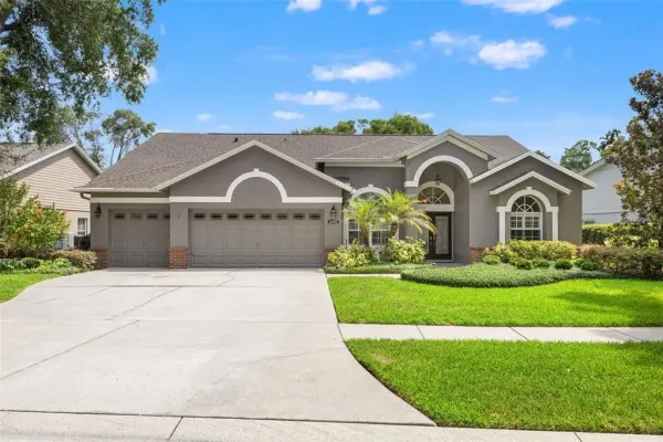 4315 Round Lake, Tampa, FL, 33618