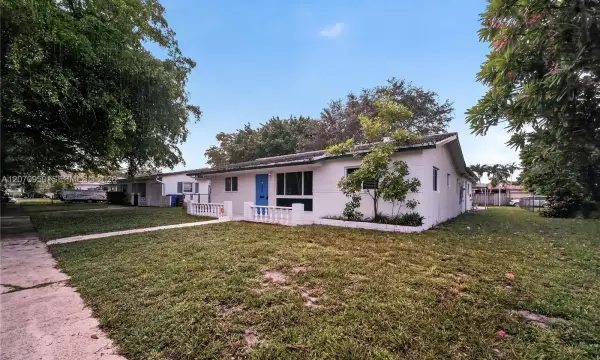 4300 Harrison Street, Hollywood, FL 33021