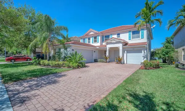 9345 Madewood Court, West Palm Beach, FL 33411
