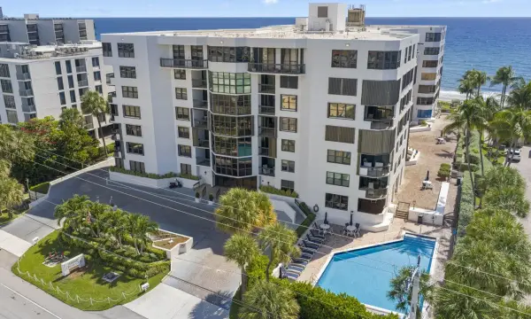 1155 Hillsboro Mile 402, Hillsboro Beach, FL 33062