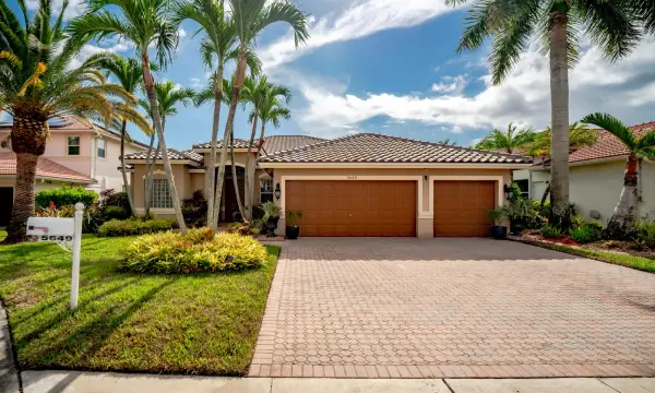5649 NW 106th Way, Coral Springs, FL 33076