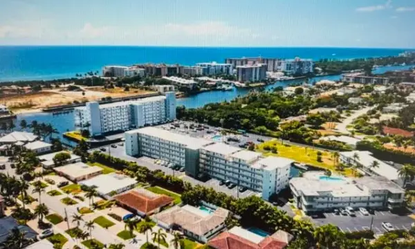 1511 SE 15th Court 306, Deerfield Beach, FL 33441