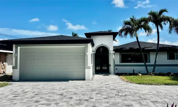 166 Bayside Drive, Clearwater Beach, FL, 33767