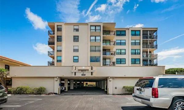 6177 Sun Boulevard, Unit 307, St Petersburg, FL, 33715