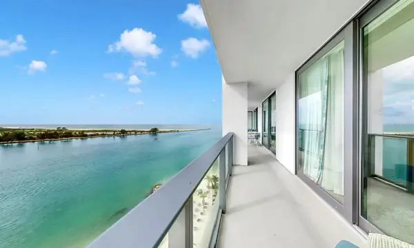 691 S Gulfview Boulevard, Unit 1410, Clearwater Beach, FL, 33767