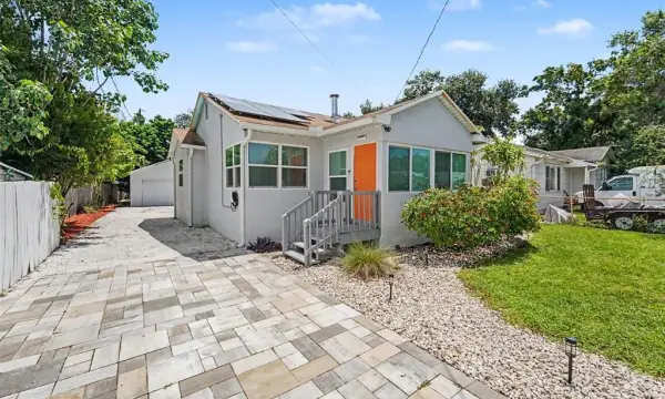 5709 35th Street N, St Petersburg, FL, 33714