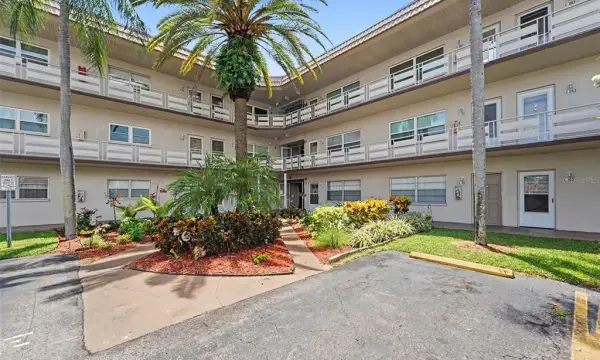 5530 80th Street N, Unit C101, St Petersburg, FL, 33709