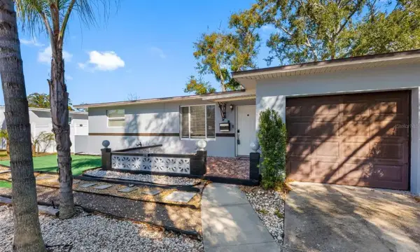 4711 28th Avenue N, St Petersburg, FL, 33713